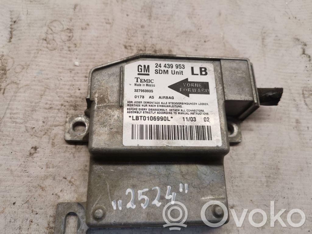 Opel Corsa C Airbag control unit/module 