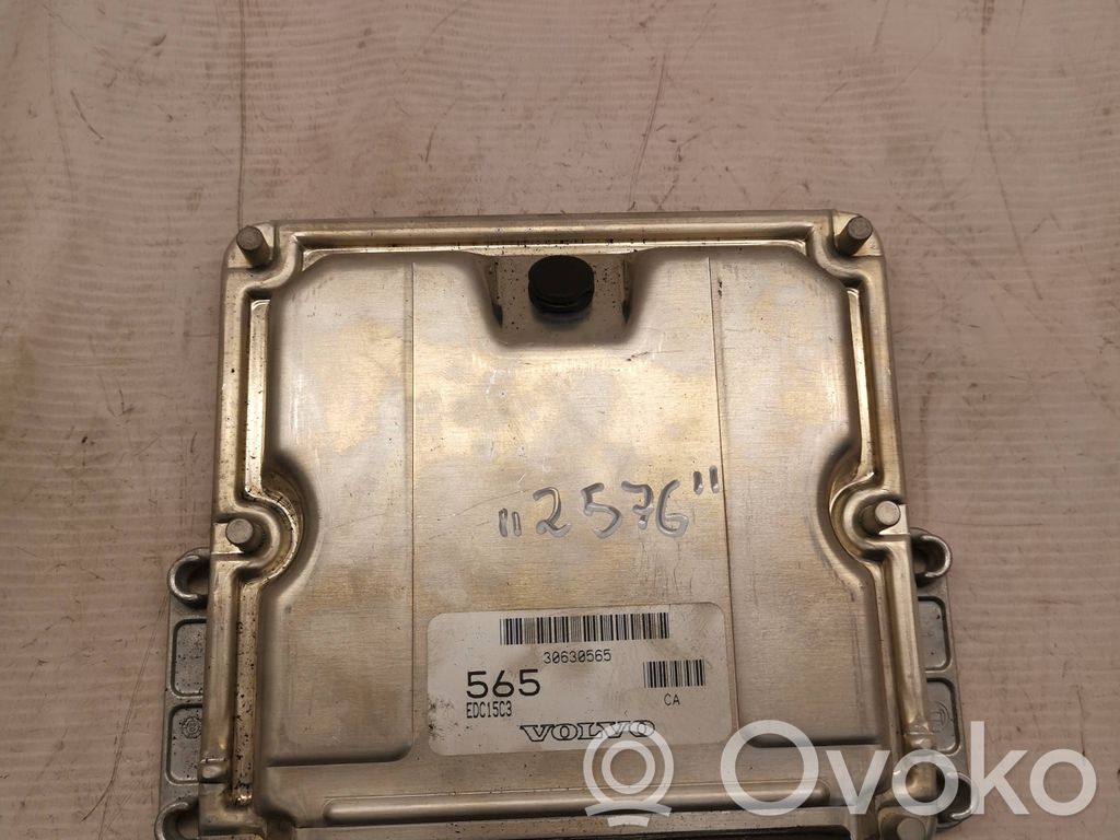 Volvo S40, V40 Engine control unit/module 