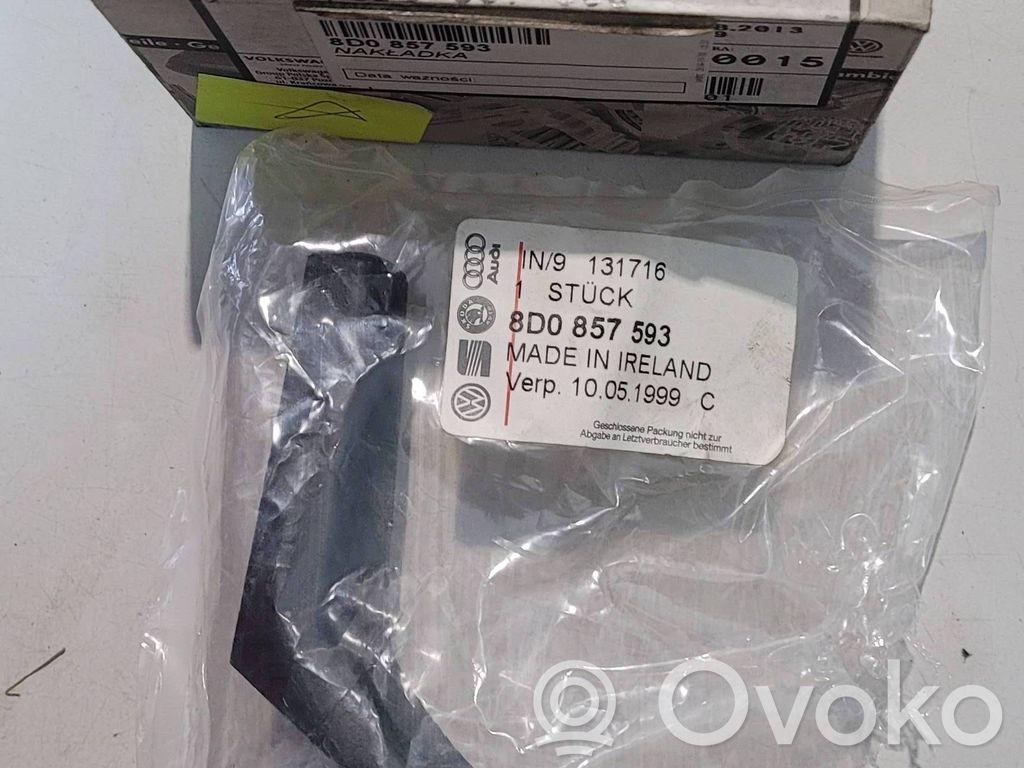 Espejo retrovisor (interior)   ZAP010015,8D0857593