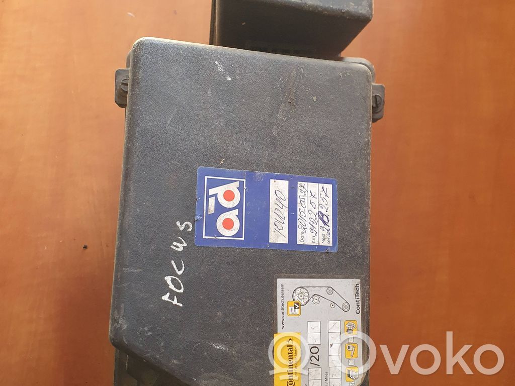 Ford Focus Air filter box 