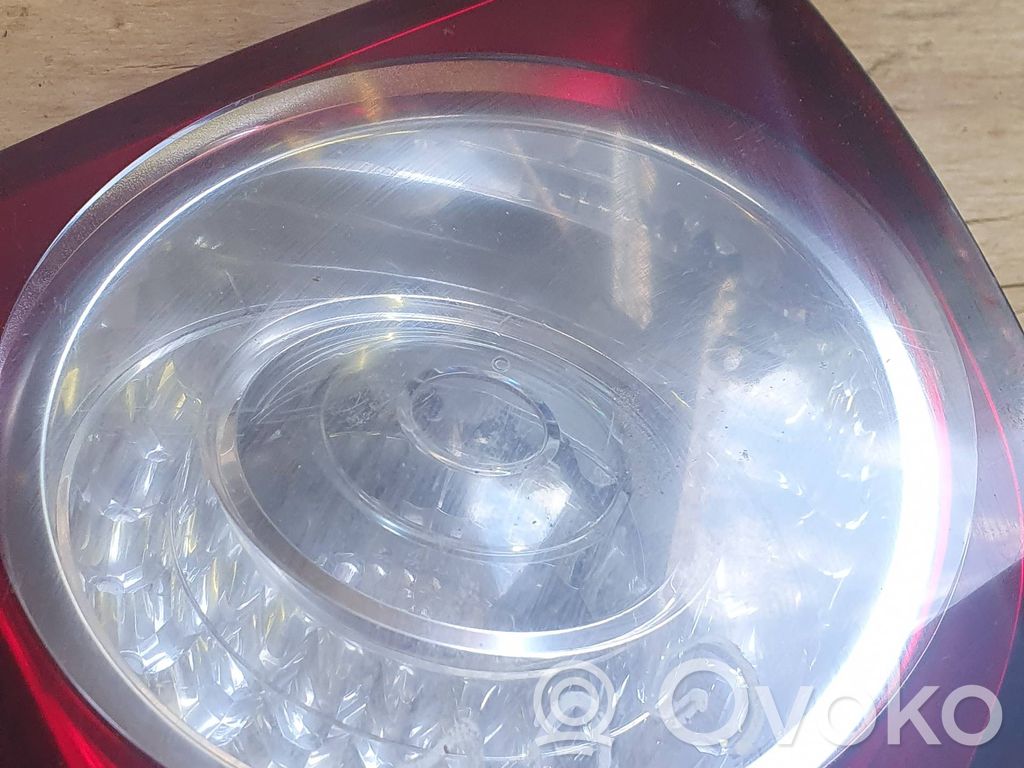 Volkswagen Golf Plus Lampy tylnej klapy bagażnika 