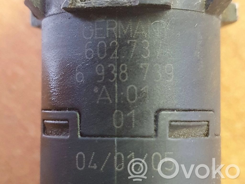BMW X3 E83 Support de capteur de stationnement arrière PDC 