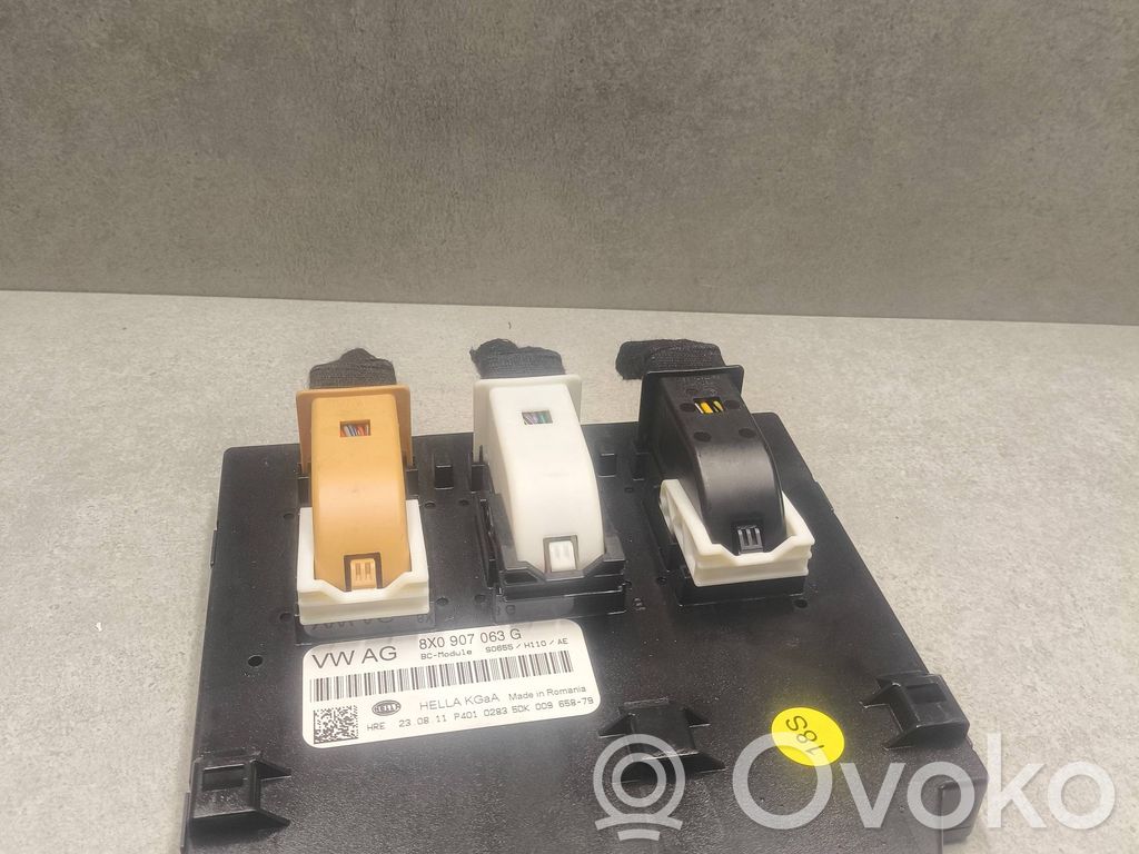 Audi A1 Komforta modulis 