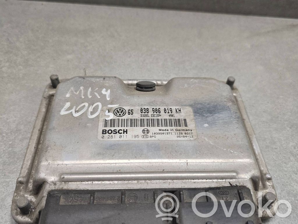Volkswagen Golf IV Engine control unit/module 