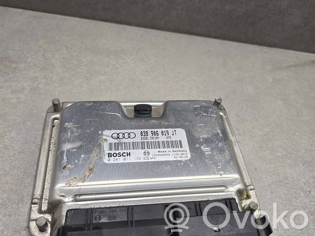 Audi A4 S4 B6 8E 8H Engine control unit/module 