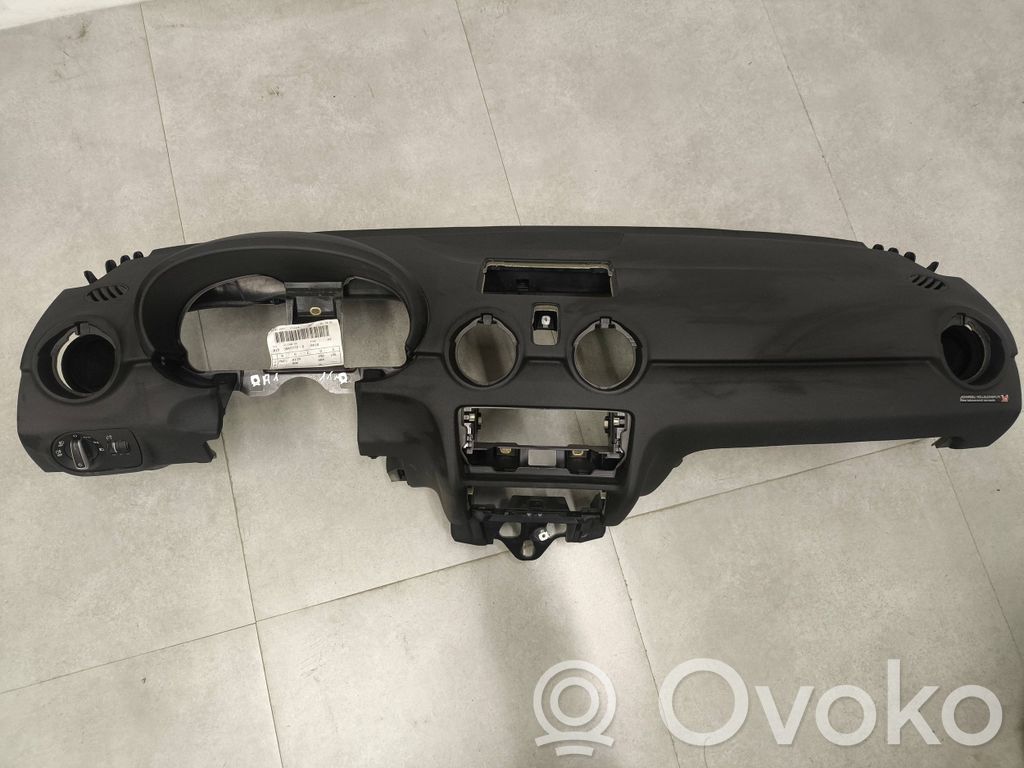 Audi A1 Panelė 