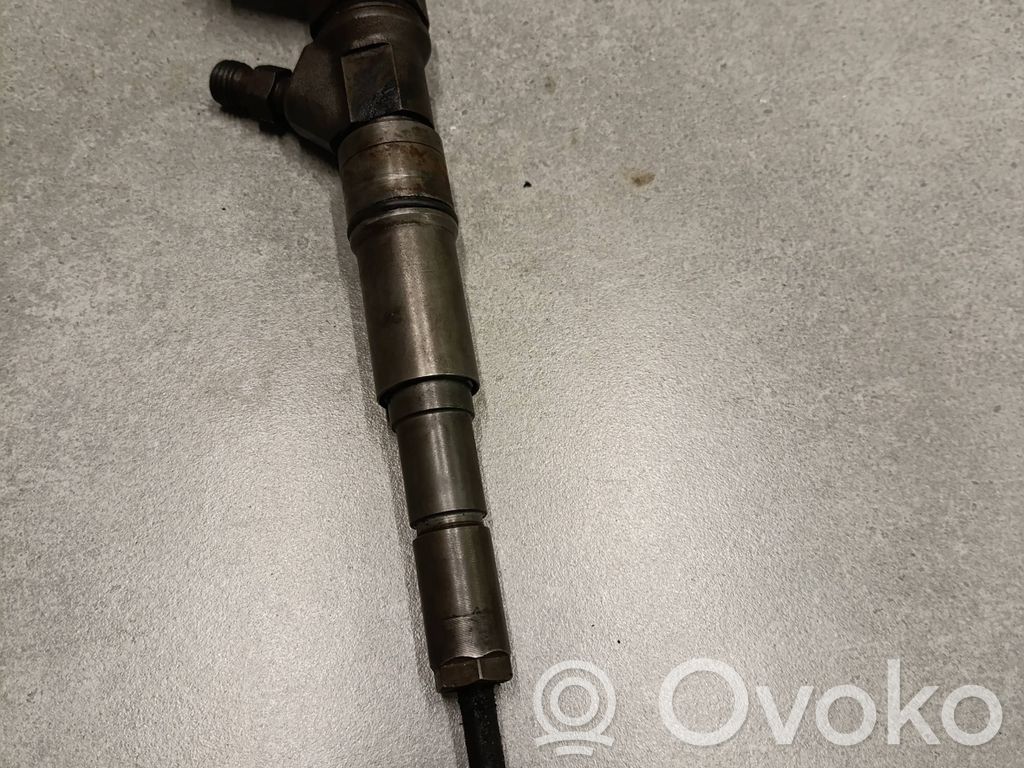 Injektor Einspritzdüse   7794435