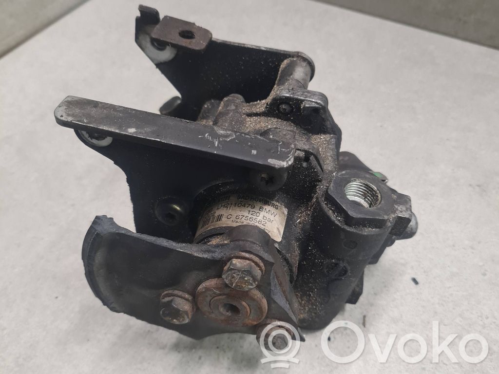 BMW 5 E39 Power steering pump 