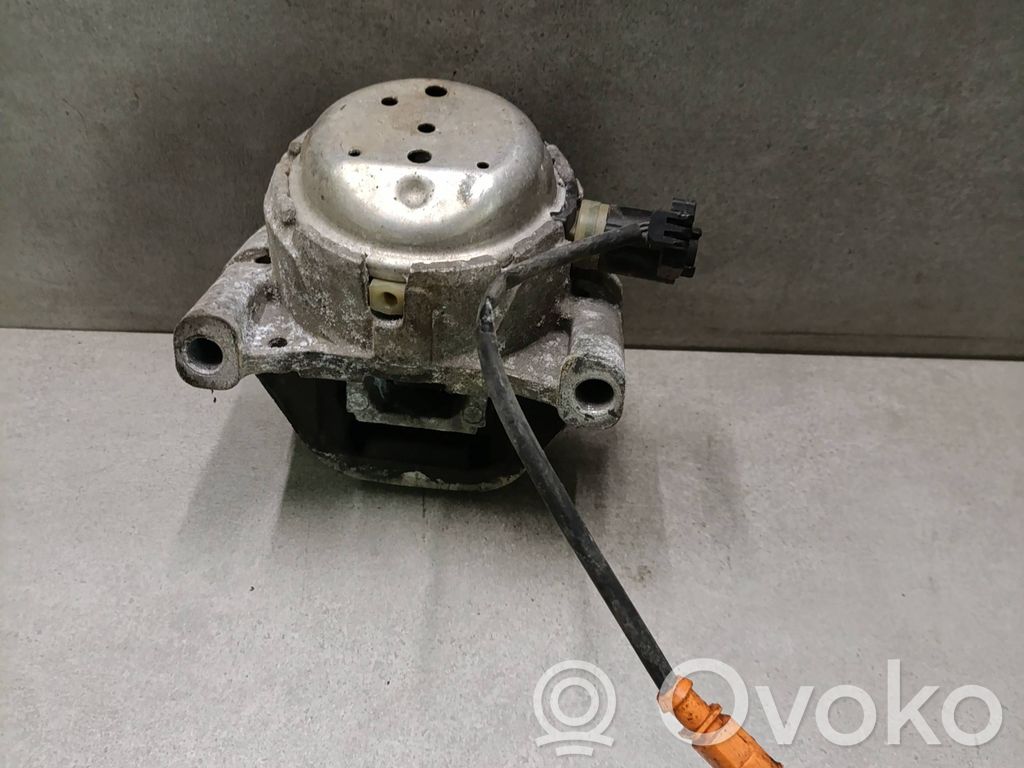 Audi A6 S6 C7 4G Engine mount bracket 