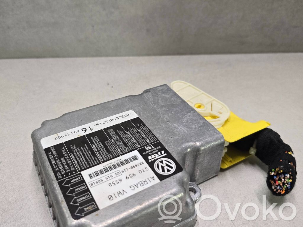 Skoda Superb B6 (3T) Airbag control unit/module 