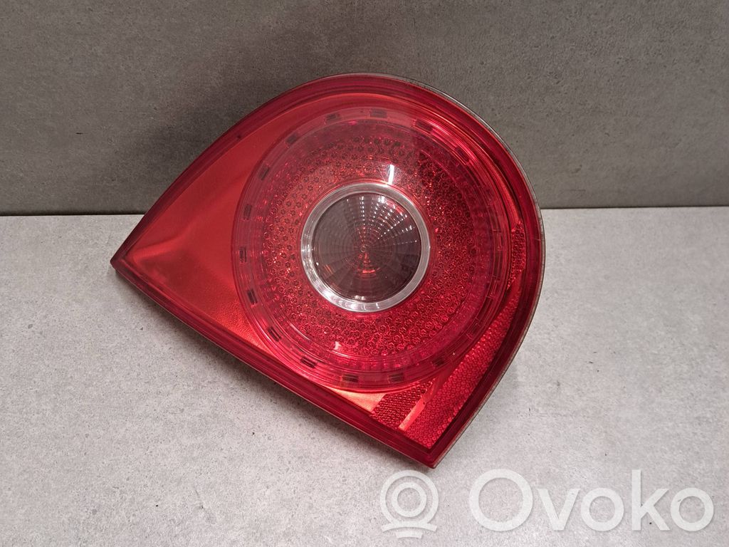 Volkswagen Golf V Lampa tylna 