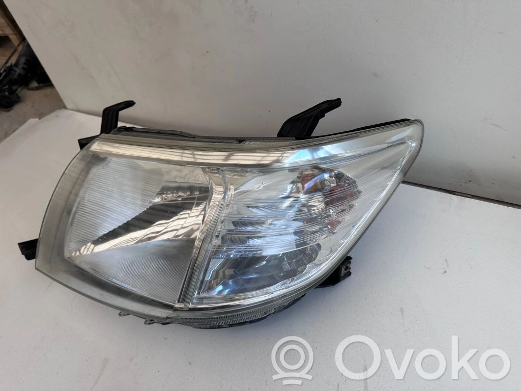 Toyota Hilux (AN10, AN20, AN30) Lampa przednia 