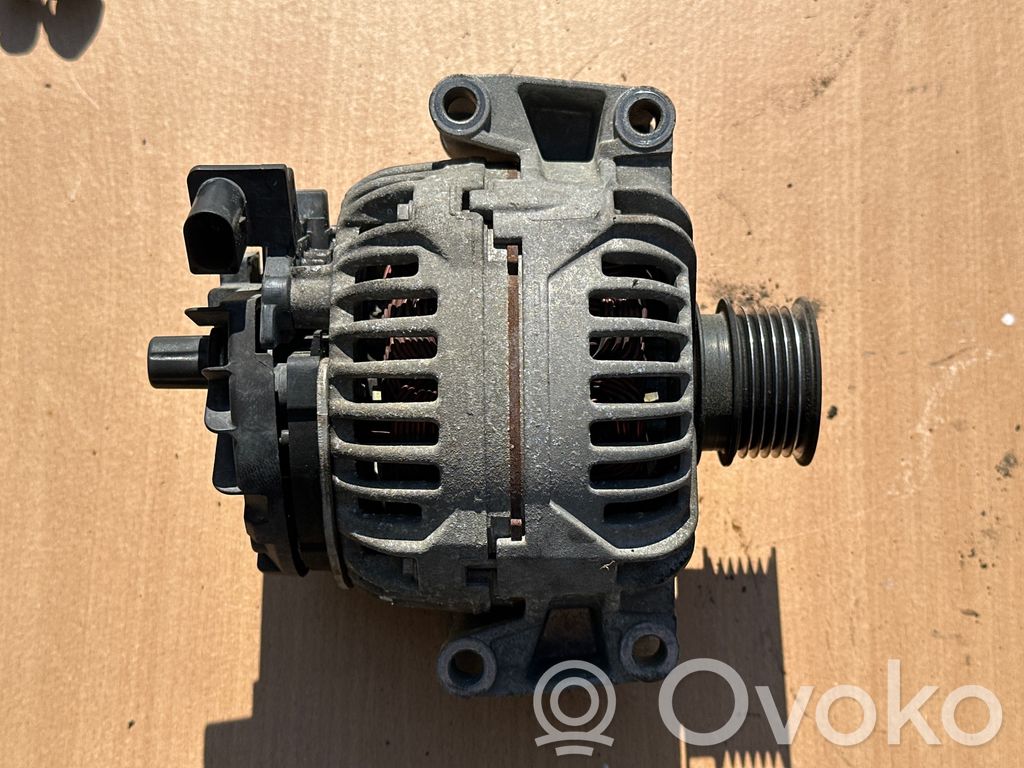 Mercedes-Benz SLK R171 Alternator 