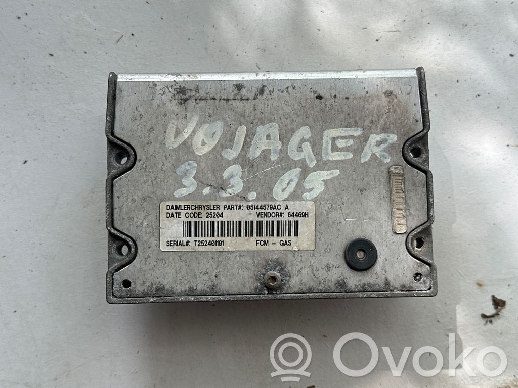 Módulo de fusible   05144579AC,64469H,T252401191