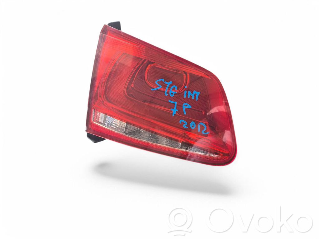 Volkswagen Touareg II Lampă spate în capacul portbagajului 