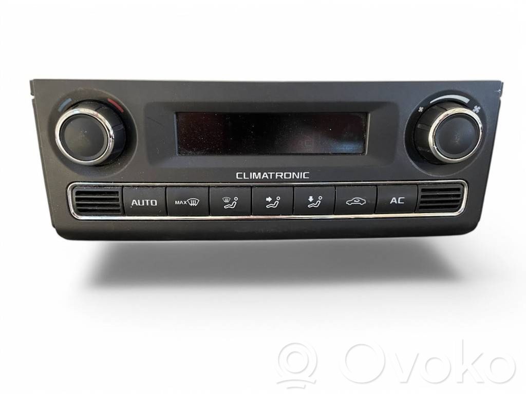 Skoda Fabia Mk2 (5J) Climate control unit 