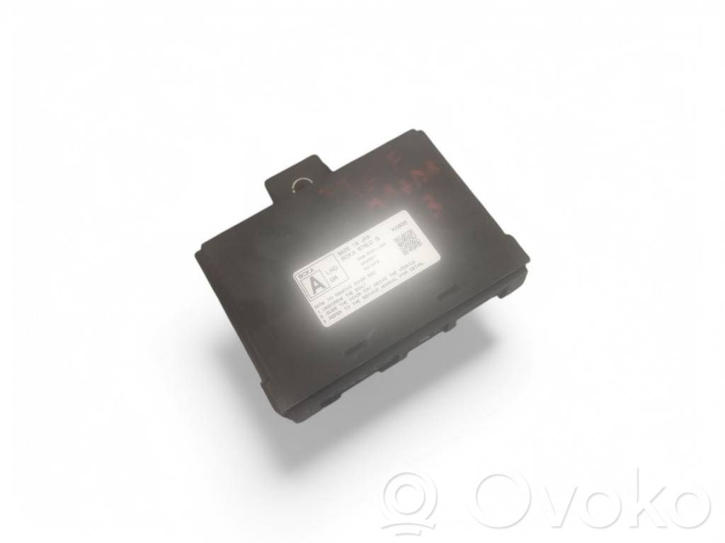 Mazda 3 Comfort/convenience module 