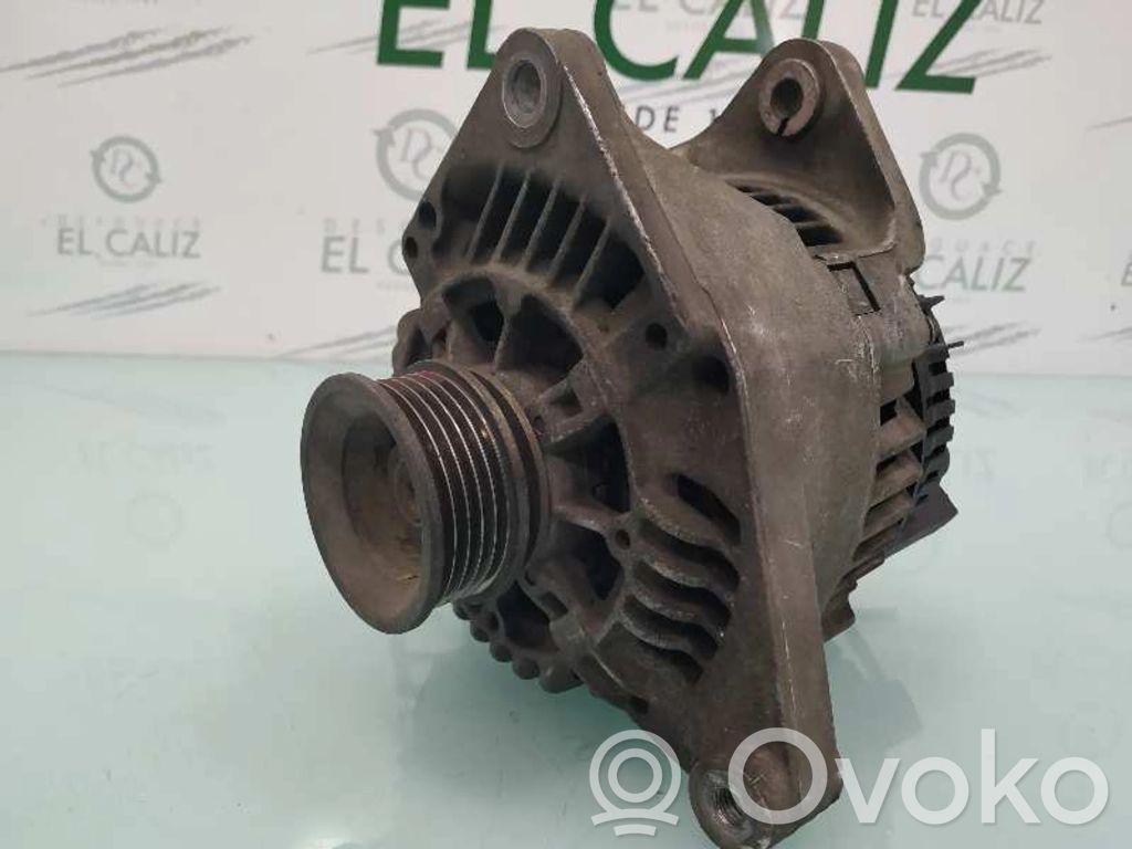 Volkswagen PASSAT B5 Alternator 