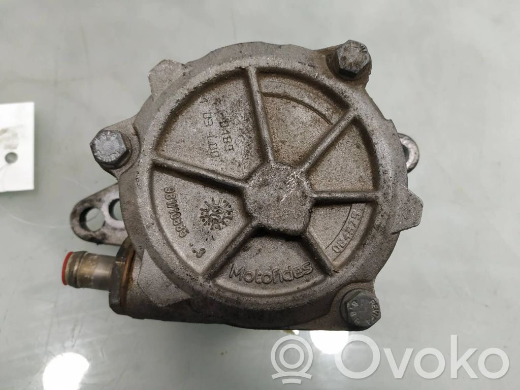 BMW X3 E83 Vacuum pump 