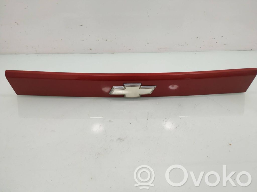Chevrolet Aveo Manecilla de la puerta trasera maletero 