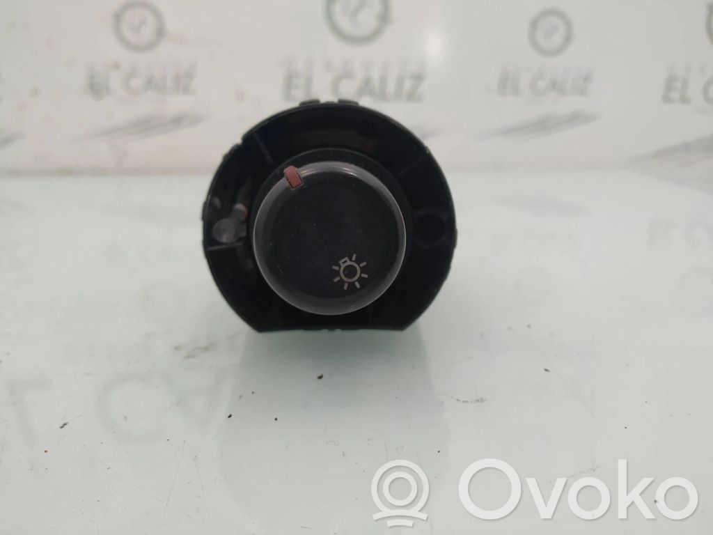 Seat Cordoba (6L) Light switch 