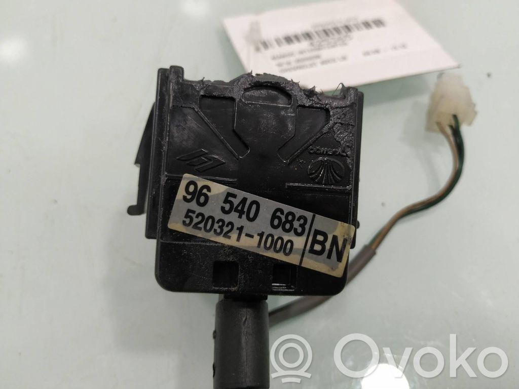 Chevrolet Aveo Palanca de intermitentes 