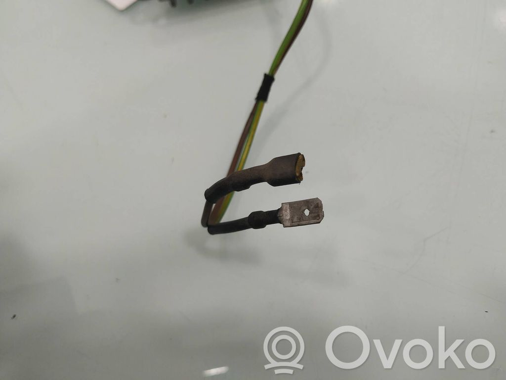 Volvo XC90 Rezystor / Opornik dmuchawy nawiewu 