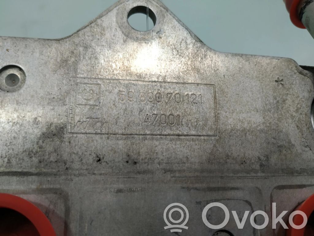 Opel Vectra C Radiatore dell’olio del motore 