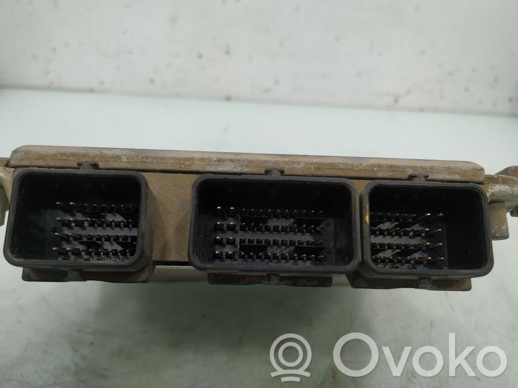 Peugeot 807 Engine control unit/module 