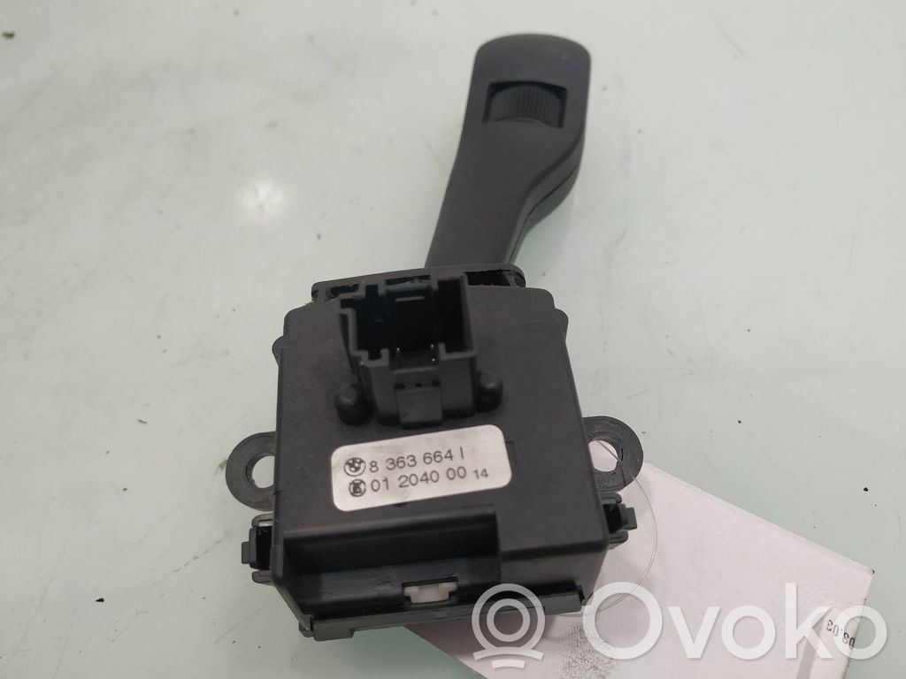 BMW 3 E46 Palanca de control del limpiaparabrisas 