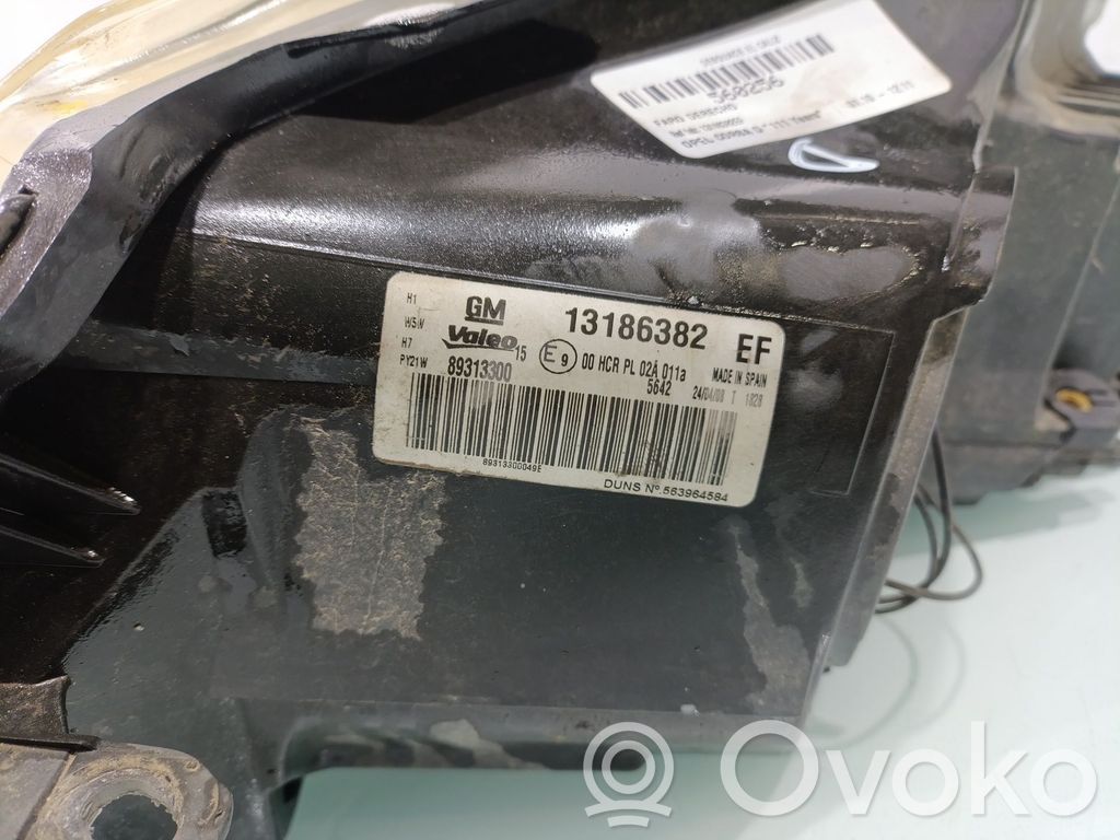 Opel Corsa D Scheinwerfer 
