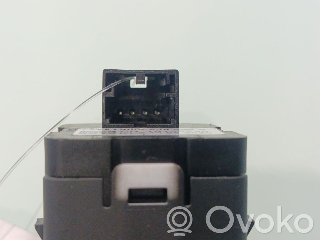 Audi A3 8Y Wing mirror switch 