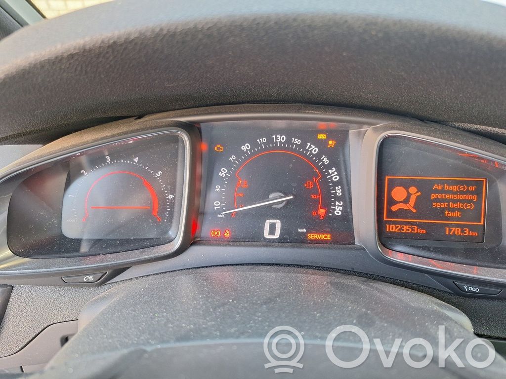 Citroen DS5 Speedometer (instrument cluster) 