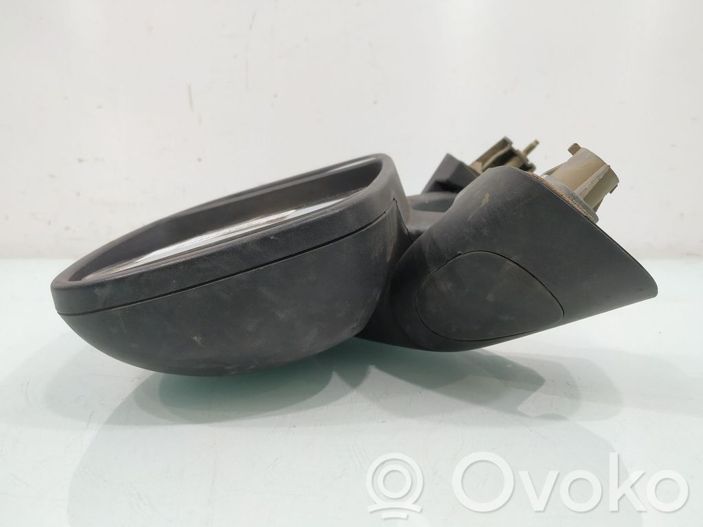 Nissan Primastar Front door electric wing mirror 