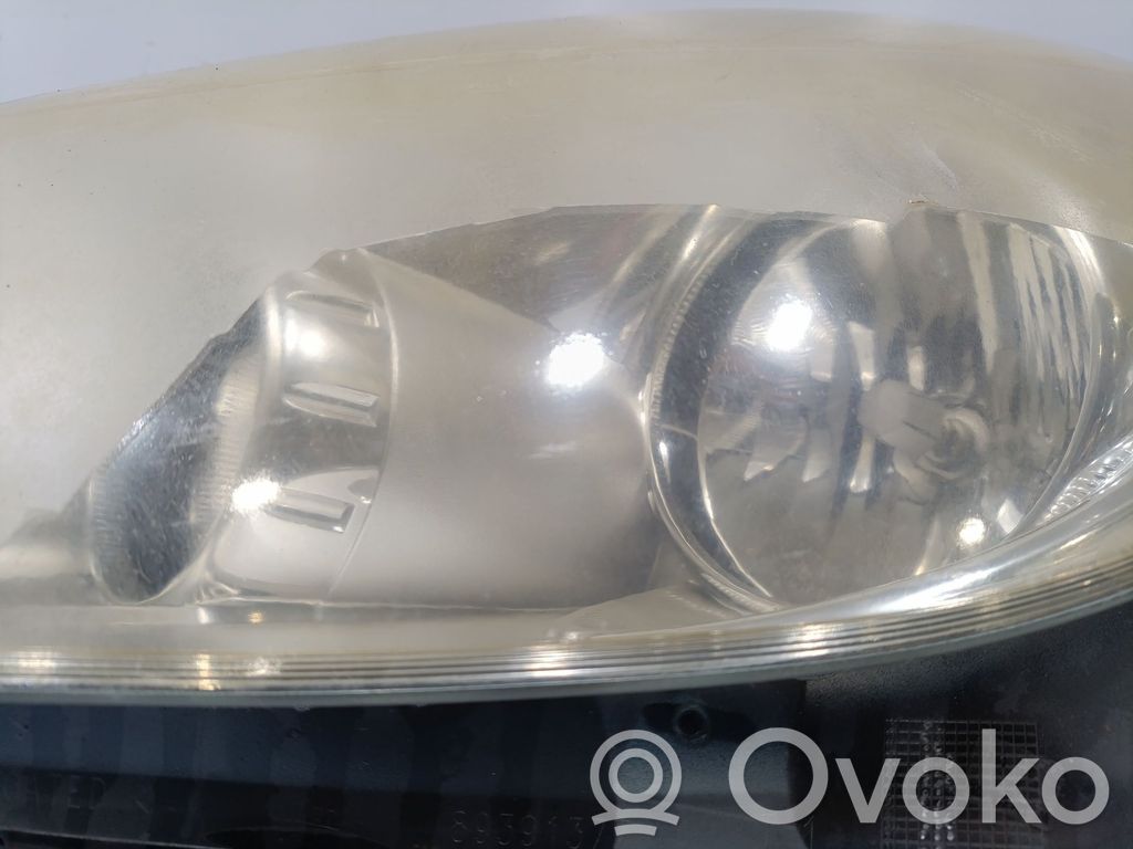 Opel Corsa D Scheinwerfer 