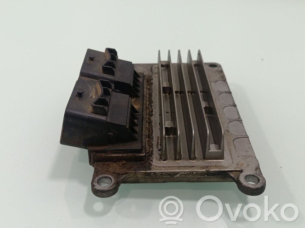 Renault Clio II Engine control unit/module 