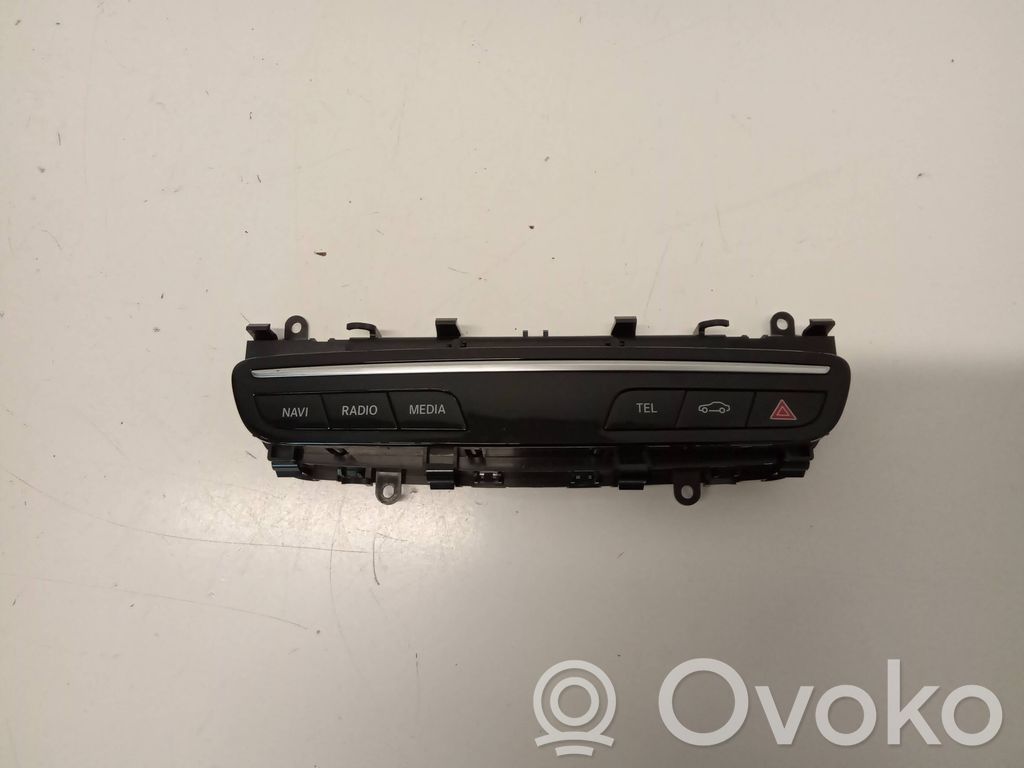 Mercedes-Benz C W205 Altri interruttori/pulsanti/cambi 