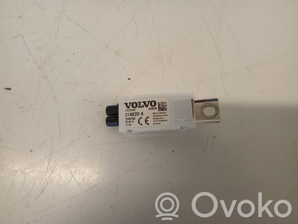 Volvo XC60 Pystyantennivahvistin 
