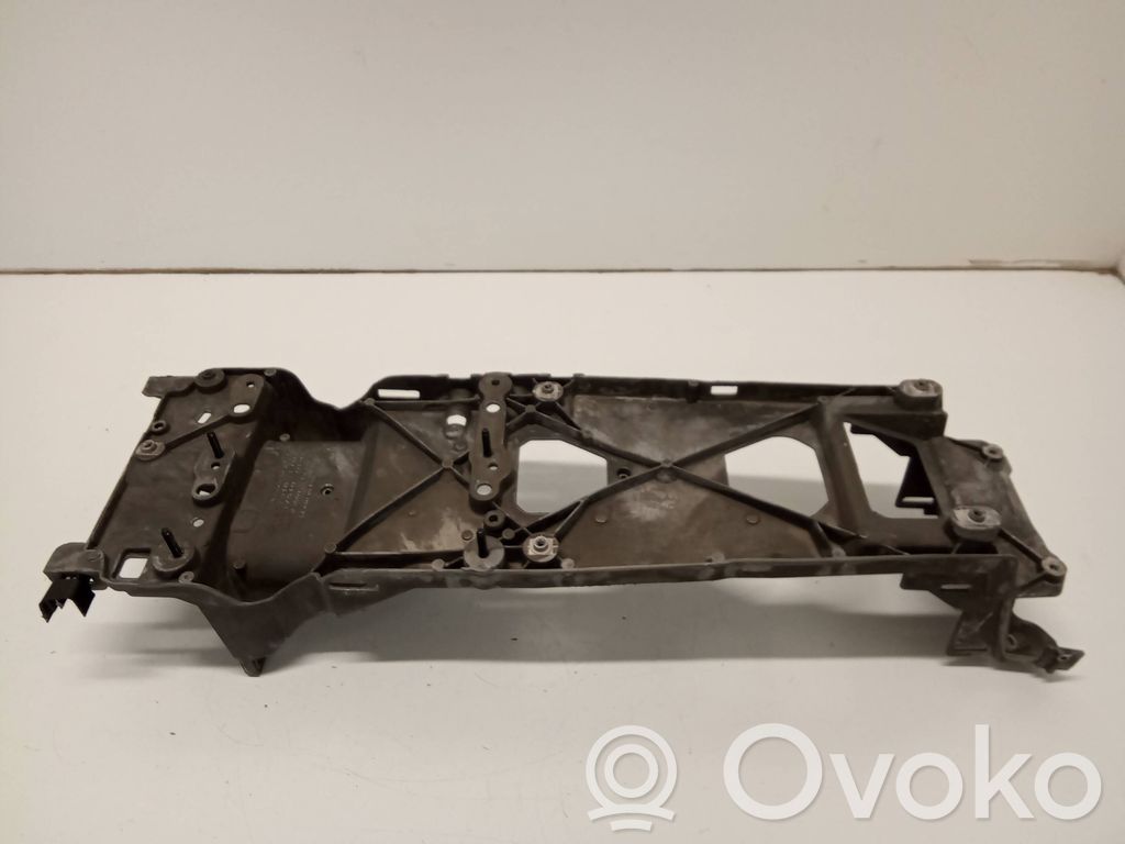 Volvo XC60 Kita centrinė konsolės (tunelio) detalė 