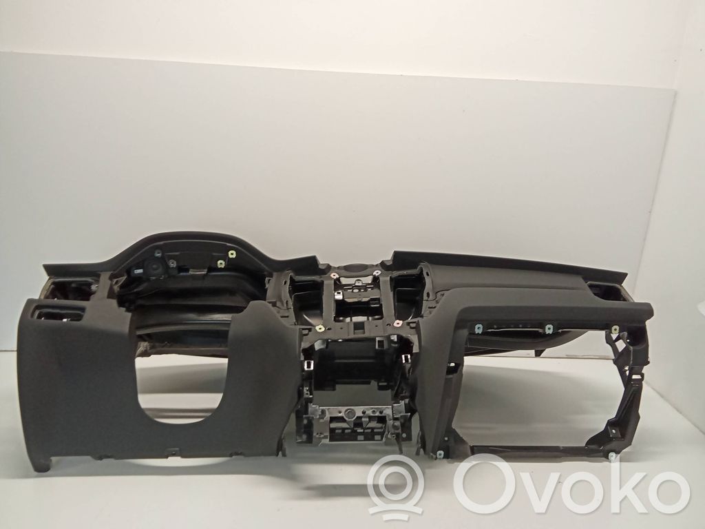 Volvo XC60 Dashboard 