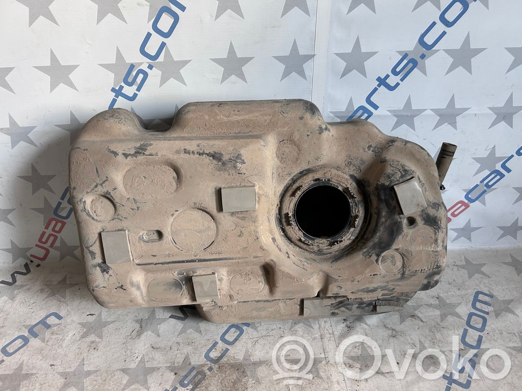 Chrysler Pacifica Polttoainesäiliö 
