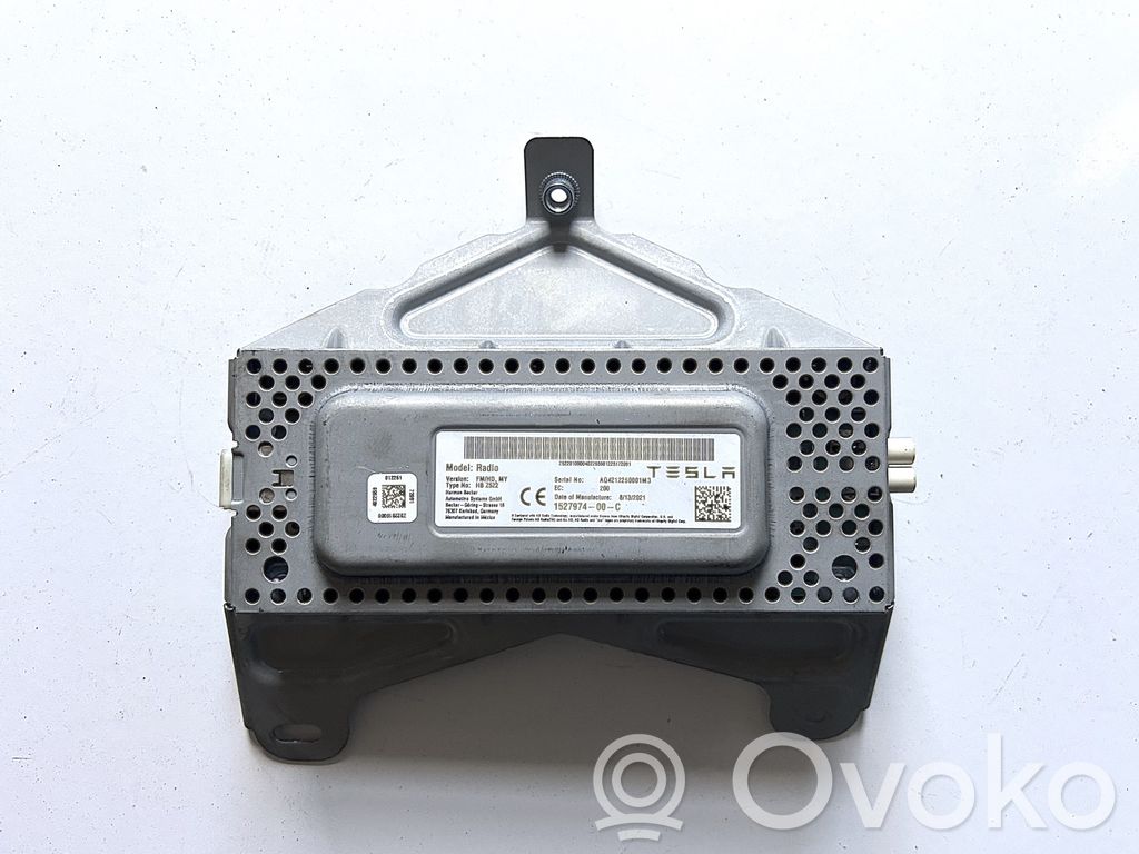 Tesla Model Y Unitate control antenă 