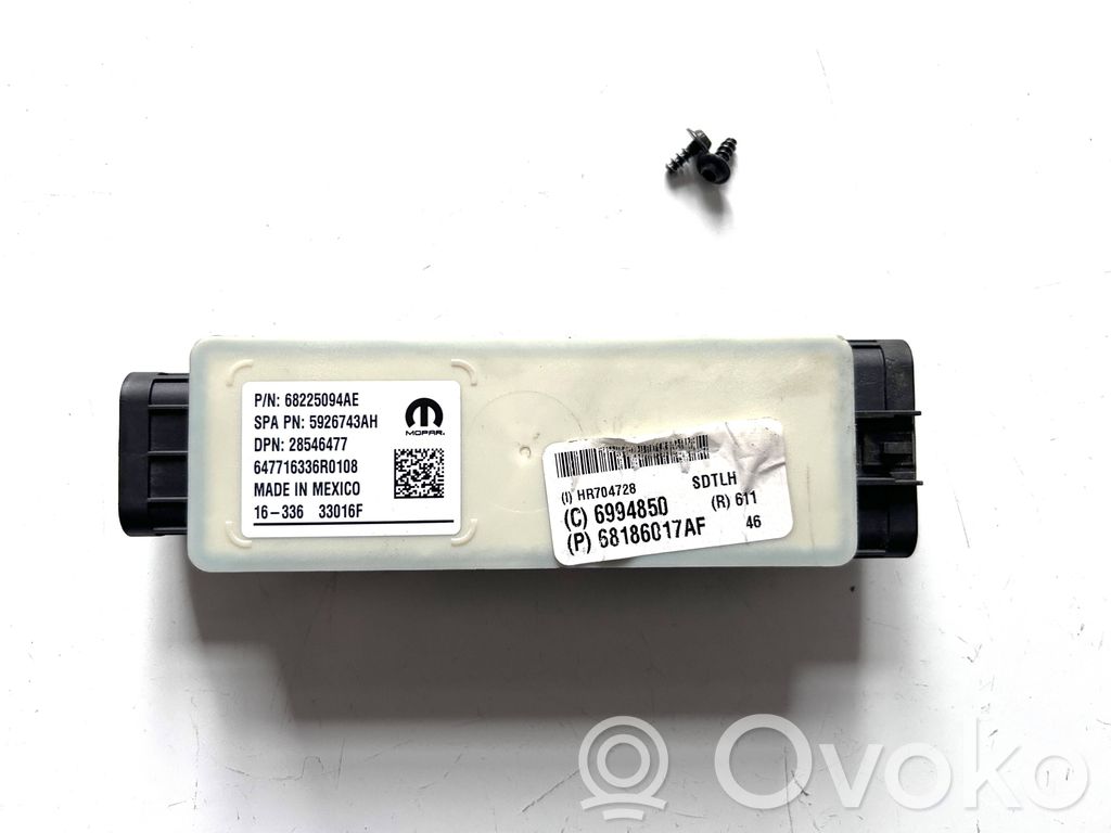 Chrysler Pacifica Sliding door control unit/module 