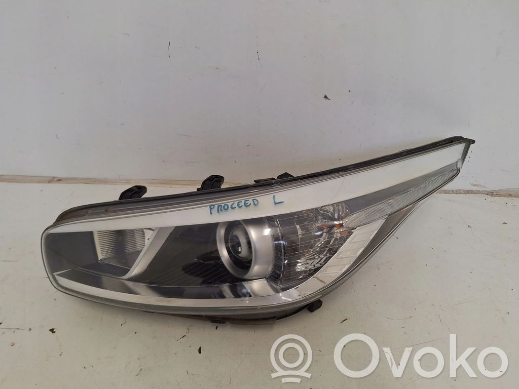 KIA Ceed Headlight/headlamp 