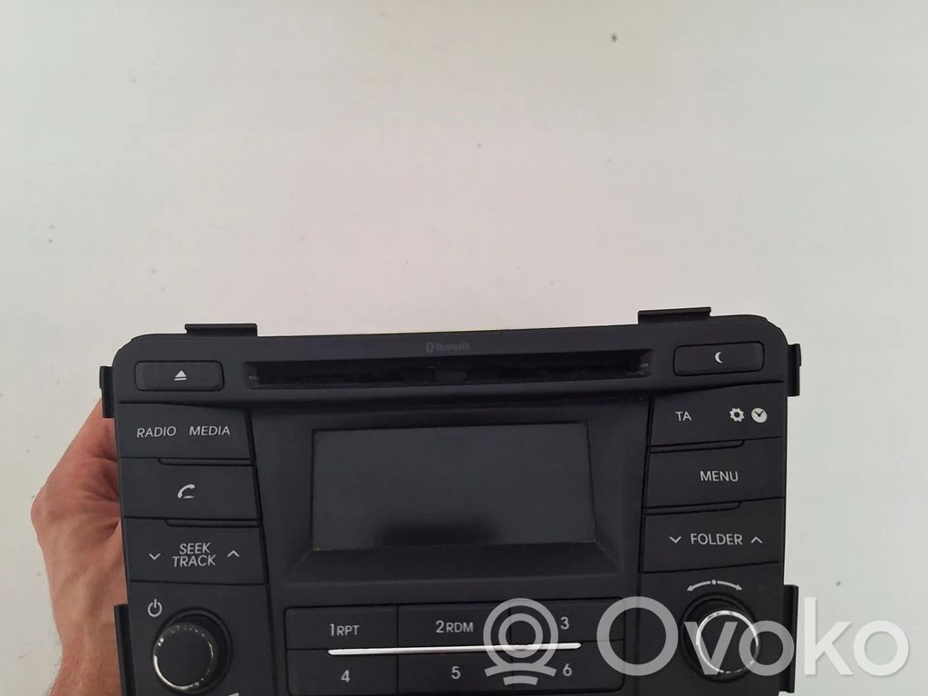 Hyundai i40 Panel / Radioodtwarzacz CD/DVD/GPS 