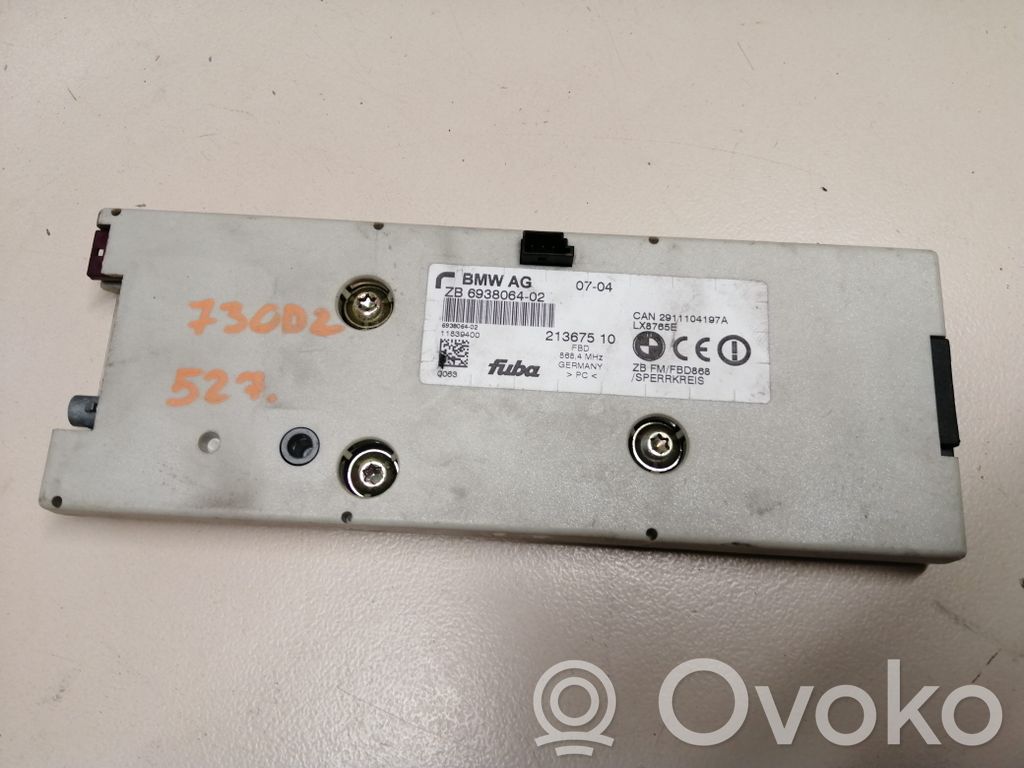 BMW 7 E65 E66 Antenos stiprintuvas 