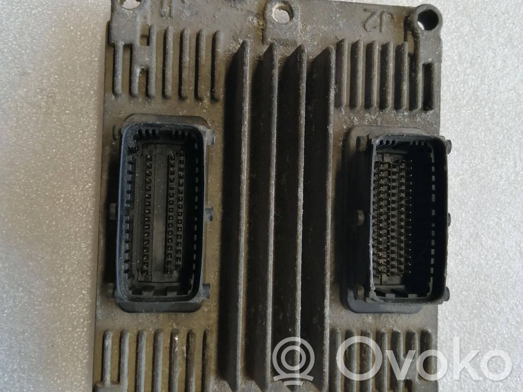 Engine control unit/module   09391263,12202143,G01002