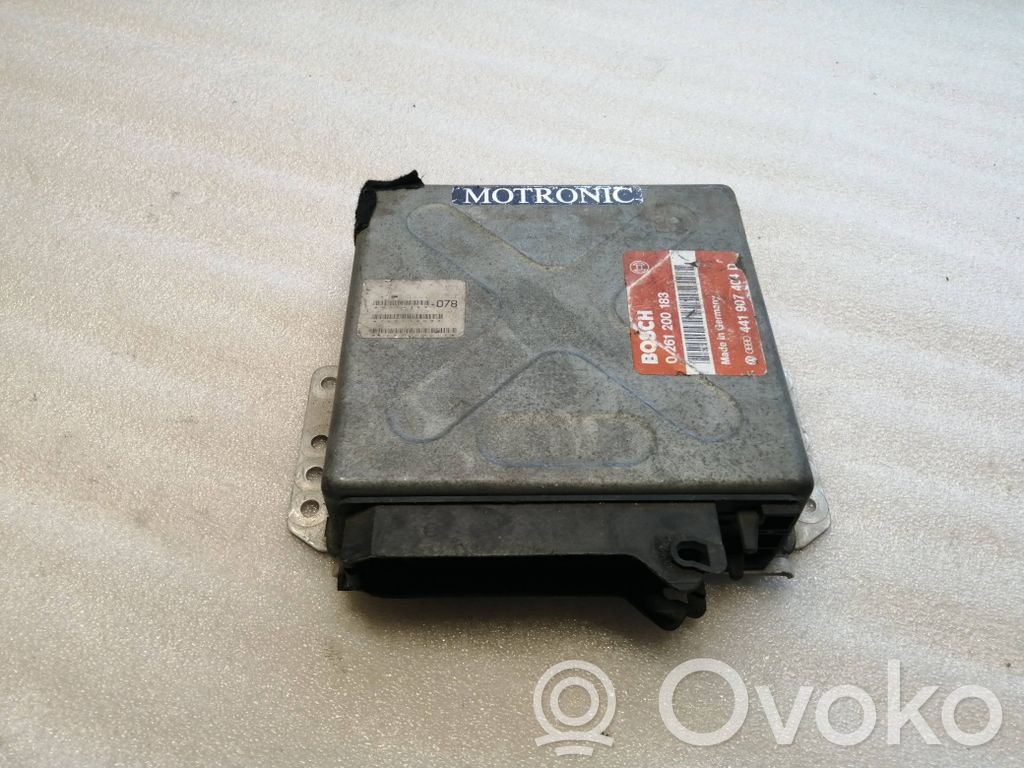 Audi A8 S8 D2 4D Unidad de control/módulo del motor 