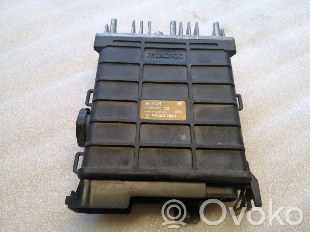 Audi 80 90 B3 Engine control unit/module 