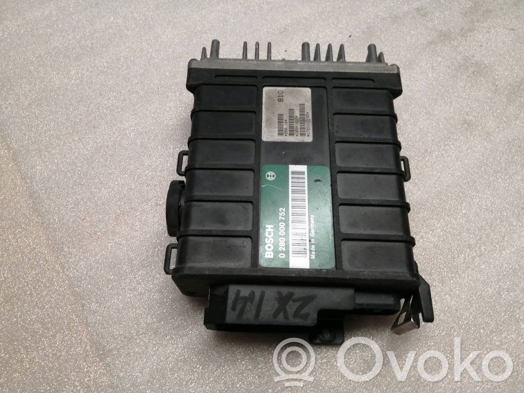 Volkswagen Golf IV Engine control unit/module 